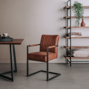 Tower Living - Stoel Ferro met armleuning | Cognac