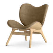 A Conversation Piece naturel houten fauteuil Sugar Brown