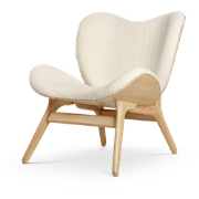 A Conversation Piece naturel houten fauteuil Teddy White