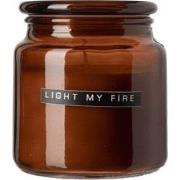 Wellmark Grote geurkaars Cedarwood Light my Fire