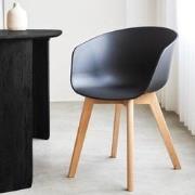 Scandinavische Eetkamerstoel Herning Zwart – Kunststof Kuip – Beukenho...