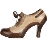 Clayre & Eef Decoratie Beeld Schoen 19x7x12 cm Beige Kunststof