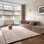Hoogpolig vloerkleed Furr beige - Interieur05 - Polyester - 200 x 290 ...
