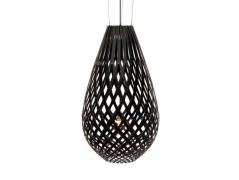 David Trubridge ltd - Koura Hanglamp H160 Zwart 2 Kanten