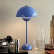 &Tradition - Flowerpot VP3 tafellamp lichtblauw